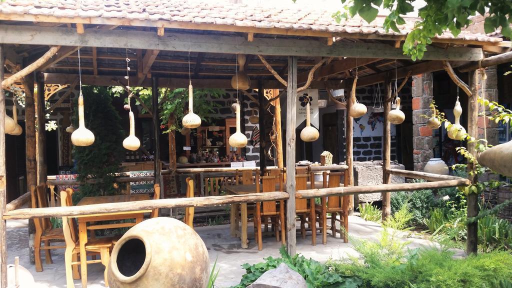 Machanents Art Hotel Vagharshapat Zewnętrze zdjęcie